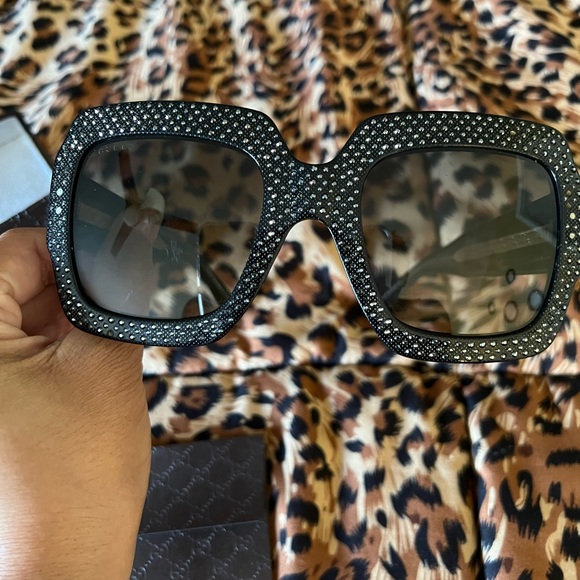 Oversized Square Crystal Gucci Sunglasses - Picture 2 of 12